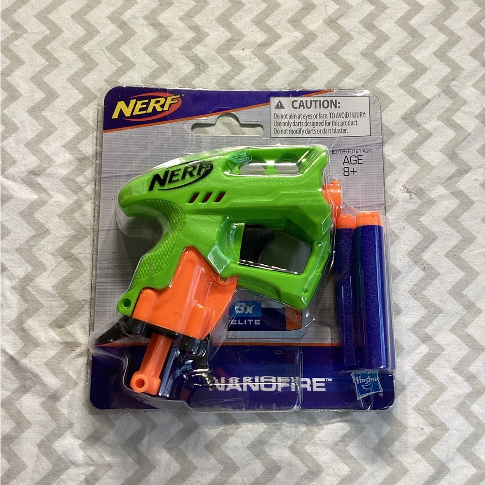 Nerf Nanofire Blaster with 3 Darts - Green